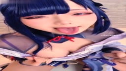 コスプレ美女のディルドオナニー