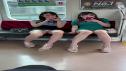 電車パンチラ00031