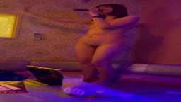 カラオケ　全裸露出　見られる