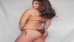 デカケツビキニ