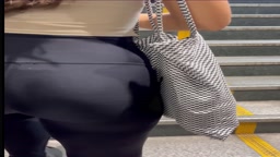 尻