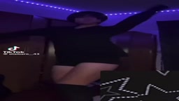 デカ尻tiktoker