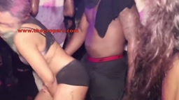 Festival twerk 3 encoxada