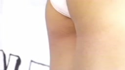 強烈なハイレグ