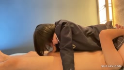 FC2PPV 4597200 【顔出し】教育学部を目指すショートカット巨乳制服ちゃん。受験目前で妊娠してしまいおじさんに中出しされる