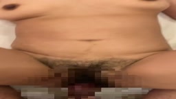 人妻