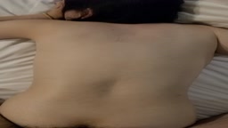 巨根に溺れる不倫妻