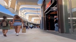 Candid ass 762