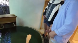 住み込みバイトの美女