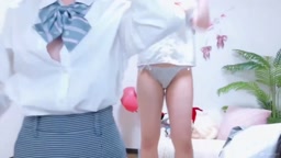 スリー