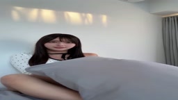 パンツの上からいじっちゃった…