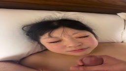 若い子 顔射