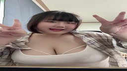 ぼいんな韓女