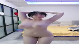 巨乳ダンス