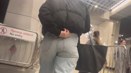 BIG BOOTY #8 (+ Little Touching a finger between her buttocks)