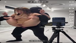 やの