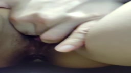 知り合いの子のオナニー