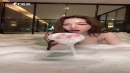 魅惑的な胸-