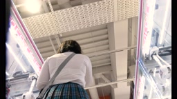 パンチラからの連れ込み