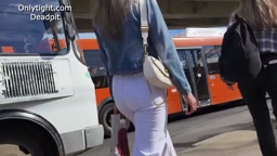 Encoxada bus blonde