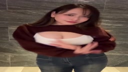 爆乳ダンス