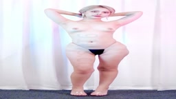 巨乳　可愛い　ヌード