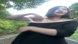 ライブチャット　この子の動画お持ちの方