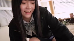 【顔出し解禁】”神ビジュ新生アイドル18歳” 加入わずか1週間で限界デビュー。ピル無しガチ生中出し映像