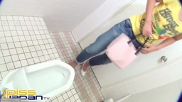素人パンチラ まどか 01