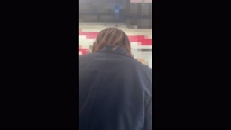 射82