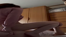 妻 腰の動きが卑猥