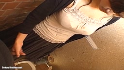 熟女　垂れ乳　無修正