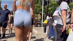 Candid  ass 1170