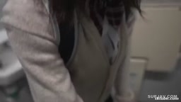 思春期の可憐な女子◯生
