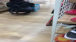 スニーカー