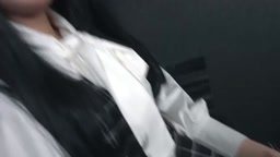元地下アイドルの可愛い女の子に中出し。
