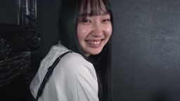 元地下アイドルの可愛い女の子に中出し。