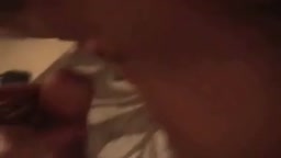 Enge deutsche Muschi lässt ihn in einer Minute abspritzen