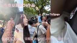 人混みでペニス押し付け
