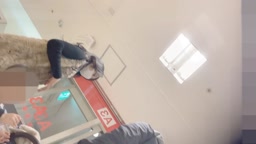 ママのスカートの中身