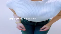 巨乳 32