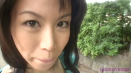 woman inside 伊藤麻里 1