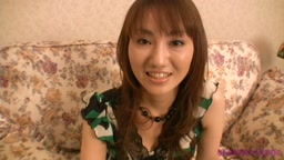 woman inside 河野優子 2