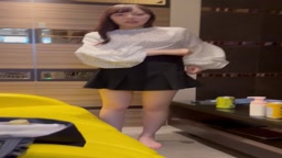 色白お姉さん1