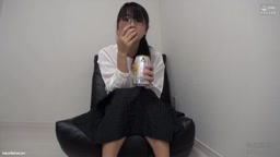 ゲーマーで腐女子な塾講師のおねえさん 普段はおしとやか