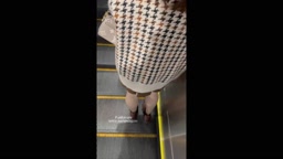 Encoxada dickflash candid