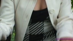 woman inside 真里絵里香 1
