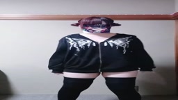 ニーハイ太もも揺れ
