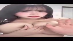 み