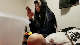 現役J〇にお部屋でフェラ抜きしてもらう